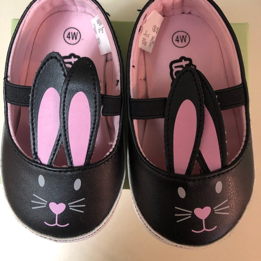 ballet flats